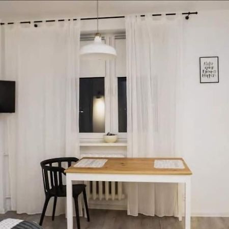 Apartamenty Centrum Варшава Екстериор снимка