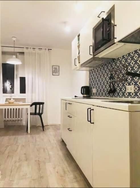 Apartamenty Centrum Варшава Екстериор снимка