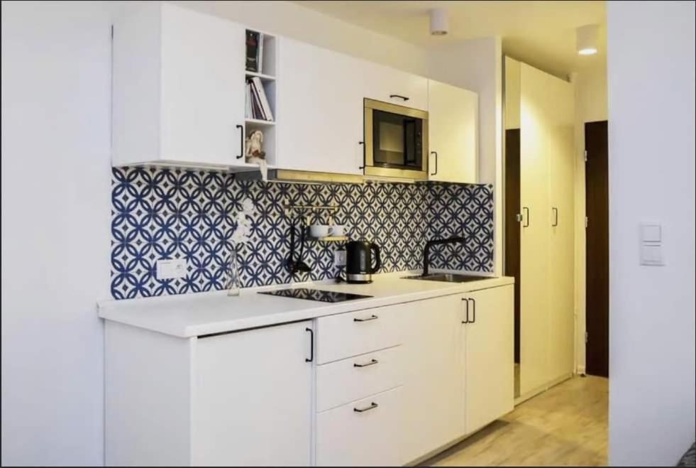Apartamenty Centrum Варшава Екстериор снимка