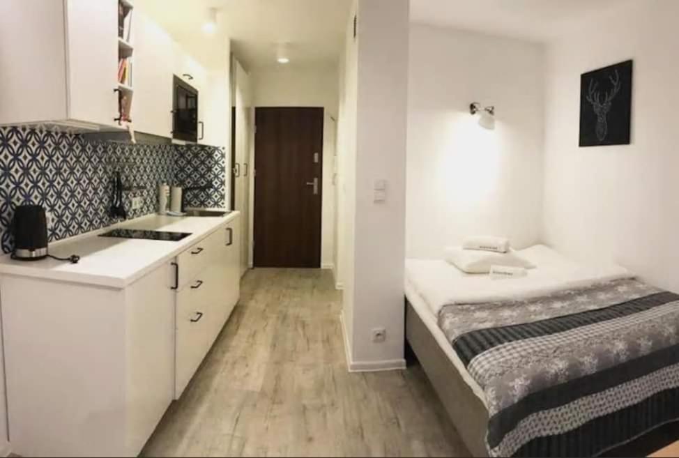 Apartamenty Centrum Варшава Екстериор снимка